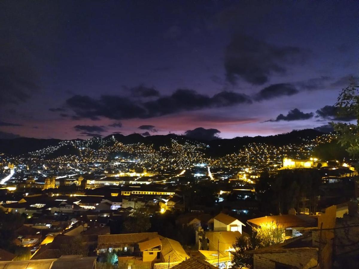 Apuhouse Hostel Cusco Exterior photo