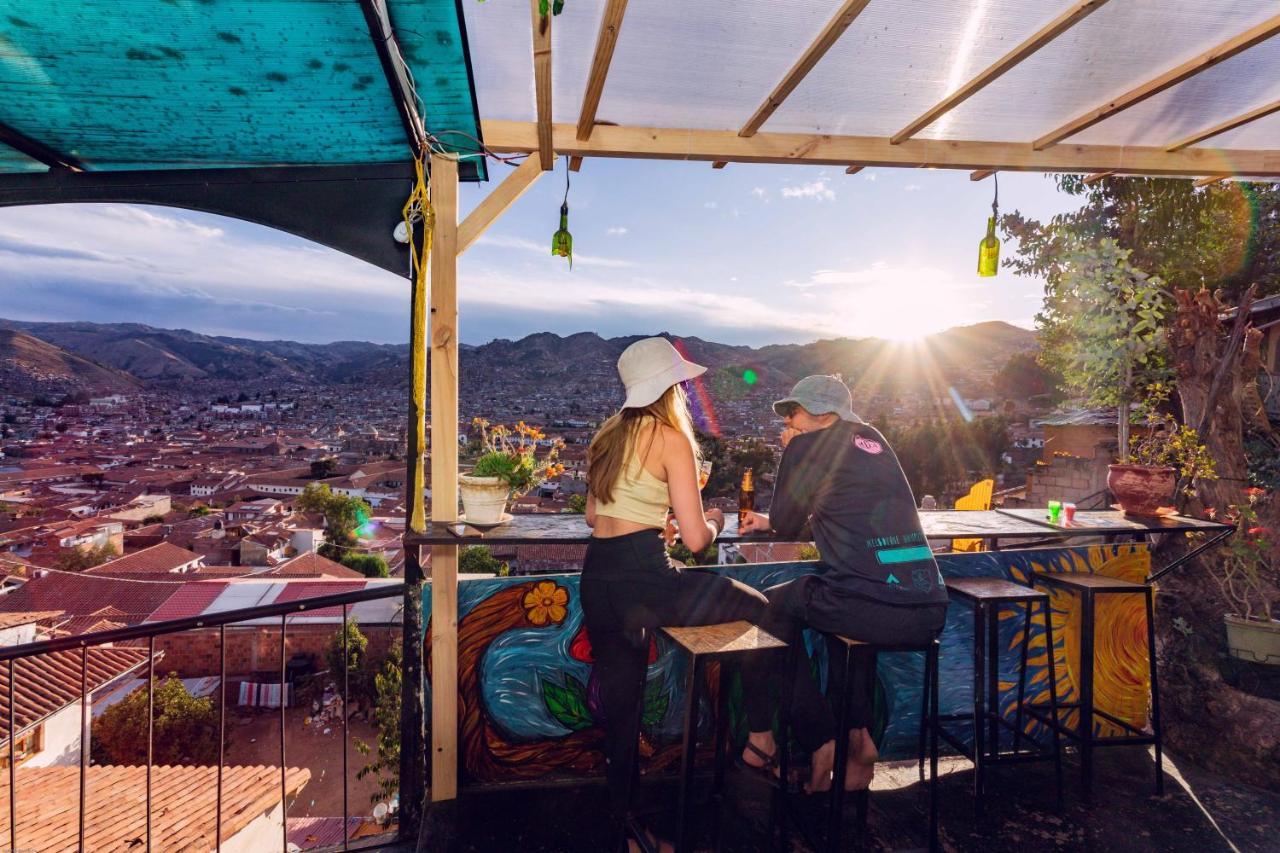 Apuhouse Hostel Cusco Exterior photo